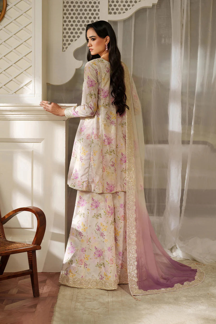 IZNIK  lawn luxury printed 3piece Artical D 6091