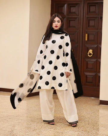 YUMNA ZAIDI polka dots with printed whool shawl #1122
