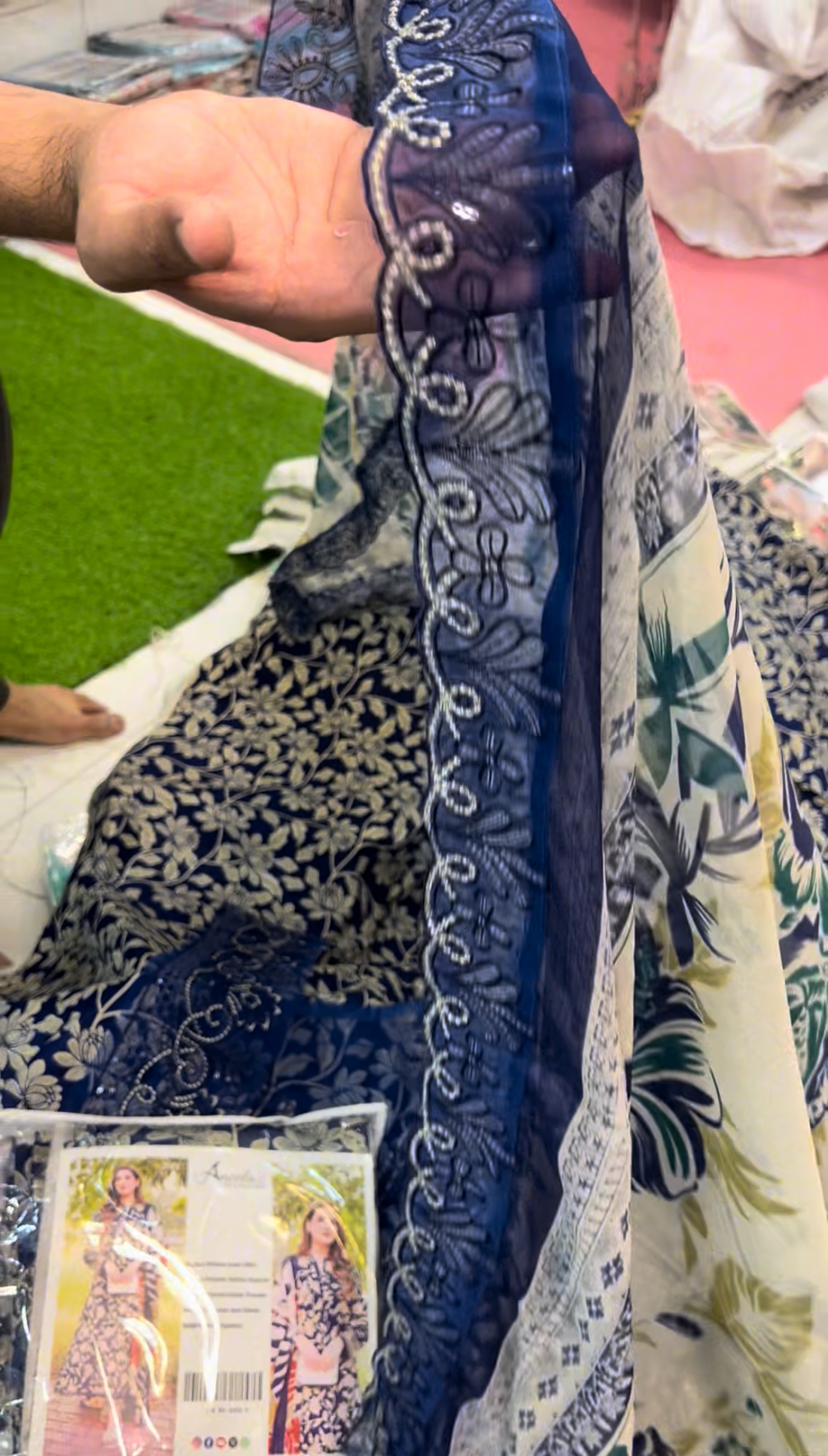 Aneelas-lawn printed suit