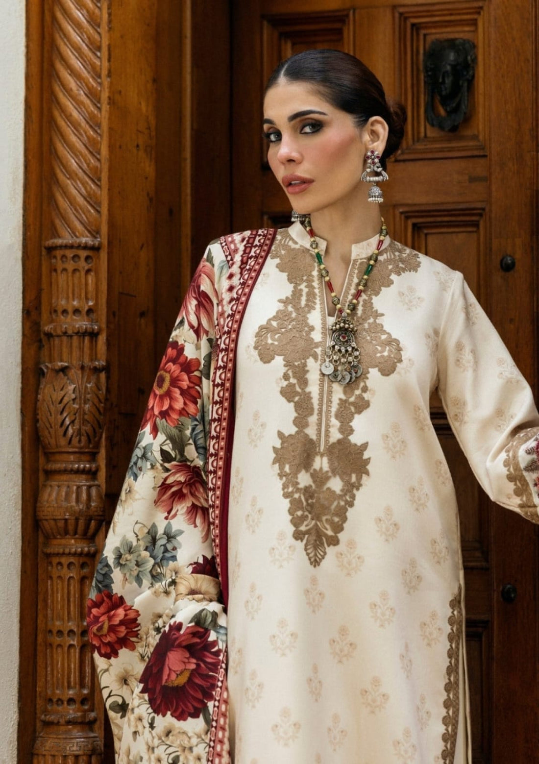ZAINAB CHOTTANI printed lawn shirt with Embroidered chiffon duppta ZB110
